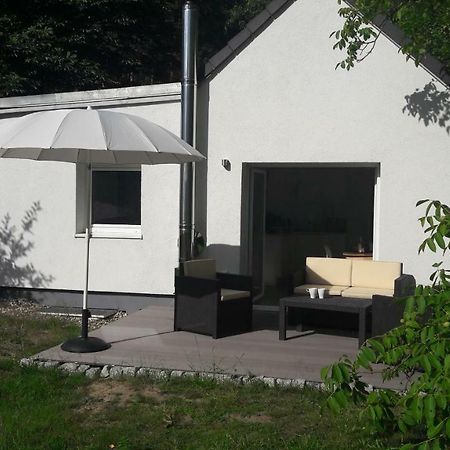 Cottage Am Wald Bei Berlin Falkensee Ngoại thất bức ảnh