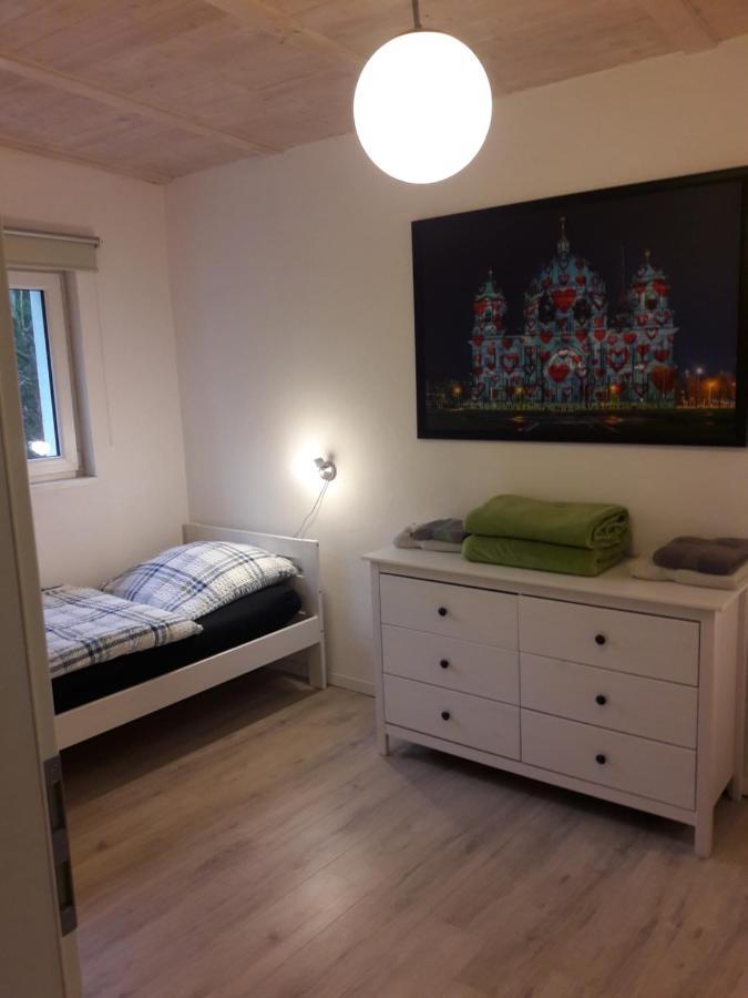 Cottage Am Wald Bei Berlin Falkensee Ngoại thất bức ảnh